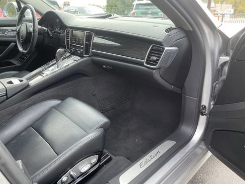 Used 2016 Porsche Panamera 4 Edition image 10