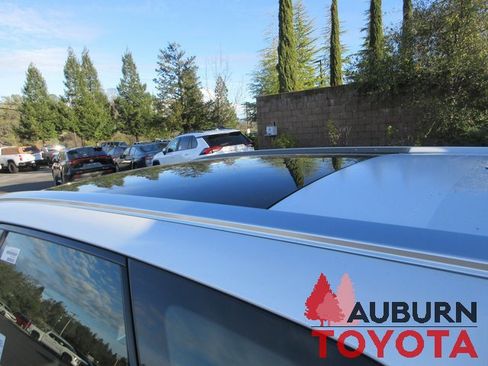 New 2026 Toyota Crown Signia Limited image 7