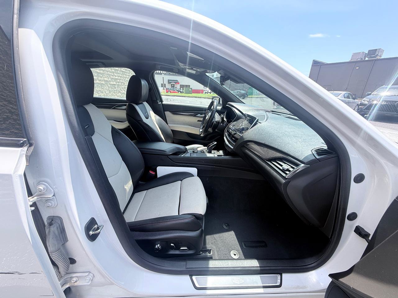 Used 2023 Cadillac CT5 Sport w/ Super Cruise 1 Package AWD/4WD image 8