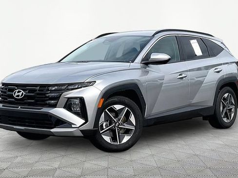 Certified 2026 Hyundai Tucson SEL FWD image 3