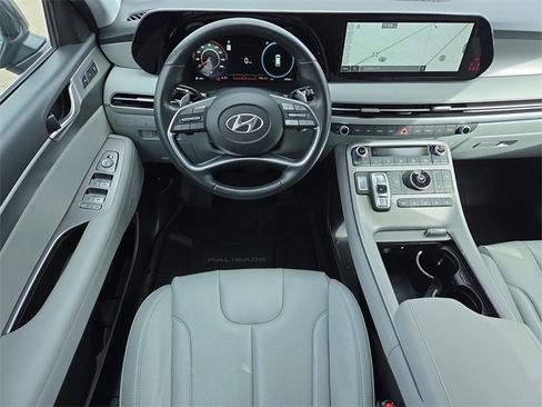Used 2025 Hyundai Palisade SEL image 13