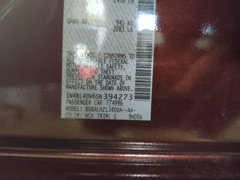 Used 2025 Nissan Altima 2.5 SV FWD image 33