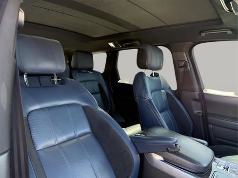 Used 2018 Land Rover Range Rover Sport Supercharged image 22