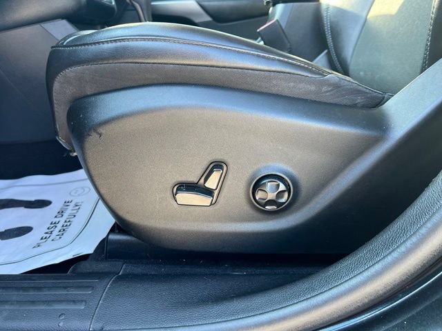 Certified 2021 Jeep Cherokee Latitude Plus AWD/4WD image 11