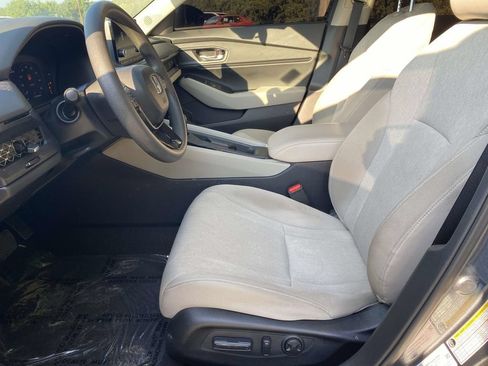 Used 2024 Honda Accord EX image 13