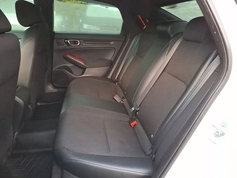 Used 2022 Honda Civic Sport image 8