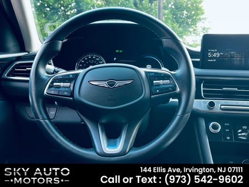 Used 2025 Genesis G70 2.5T AWD/4WD image 12