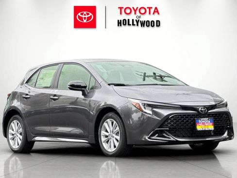 New 2026 Toyota Corolla SE FWD image 1