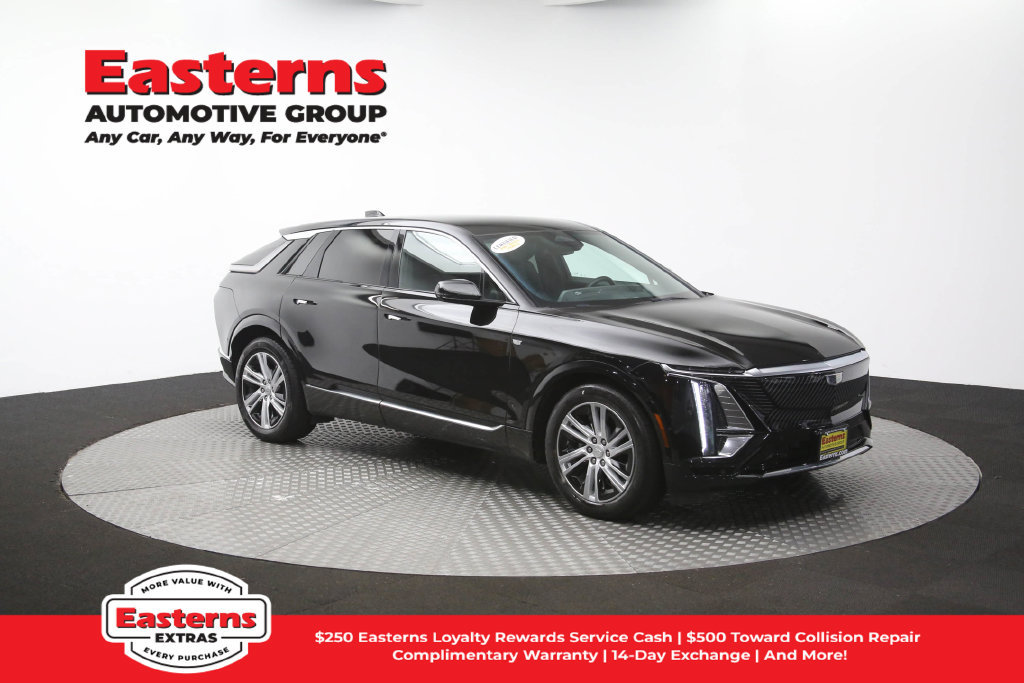 Used 2024 Cadillac Lyriq Tech w/ Driver Assist Package AWD/4WD image 52