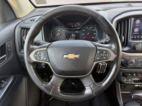 Used 2019 Chevrolet Colorado Z71 image 12