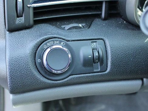 Used 2014 Chevrolet Malibu LT w/ Power Convenience Package image 15