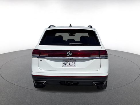 Used 2026 Volkswagen Atlas SE FWD image 12