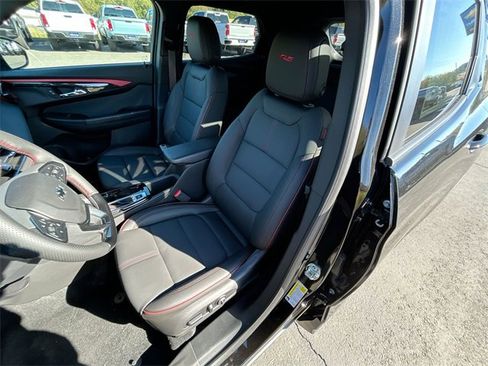 New 2025 Chevrolet TrailBlazer RS w/ Convenience Package image 18