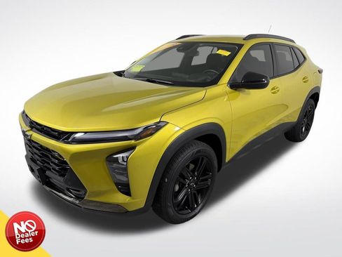 Used 2024 Chevrolet Trax ACTIV w/ Driver Confidence Package image 8