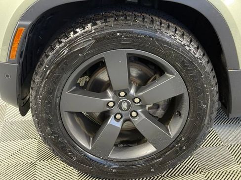 Used 2025 Land Rover Defender 110 S AWD/4WD image 14