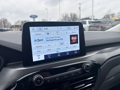 Used 2023 Ford Escape Active image 34