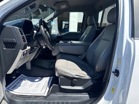 Used 2018 Ford F250 XL w/ Power Equipment Group AWD/4WD image 9
