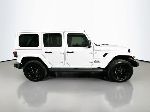 Used 2024 Jeep Wrangler Unlimited Sahara w/ Technology Group image 4