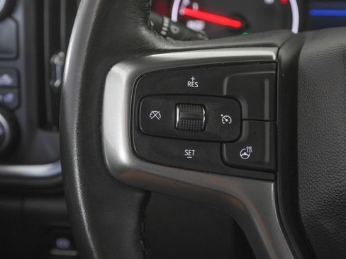 Used 2022 Chevrolet Silverado 1500 RST image 19