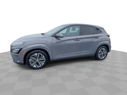 Used 2022 Hyundai Kona Limited w/ Cargo Package image 4