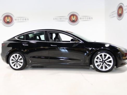 Used 2018 Tesla Model 3 Long Range image 5