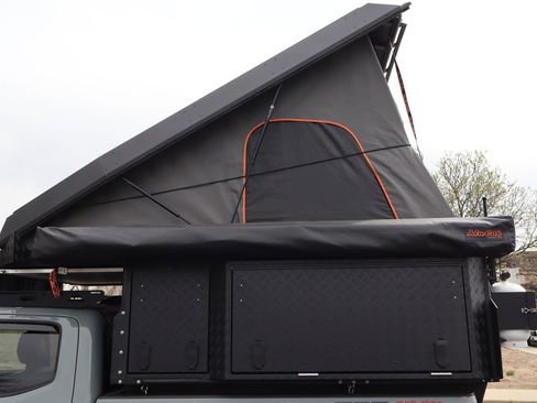 Used 2023 Toyota Tacoma TRD Off-Road w/ TRD Premium Off Road Package AWD/4WD image 32