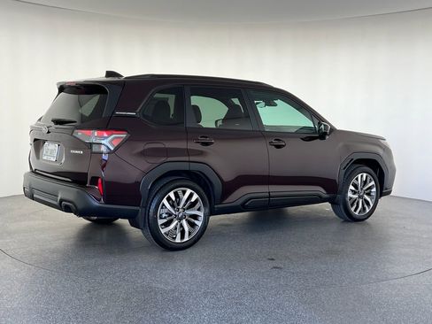 New 2026 Subaru Forester Touring AWD/4WD image 4