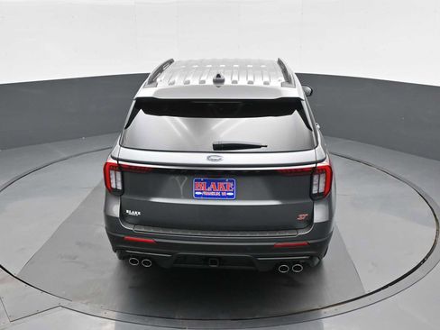New 2026 Ford Explorer ST image 15