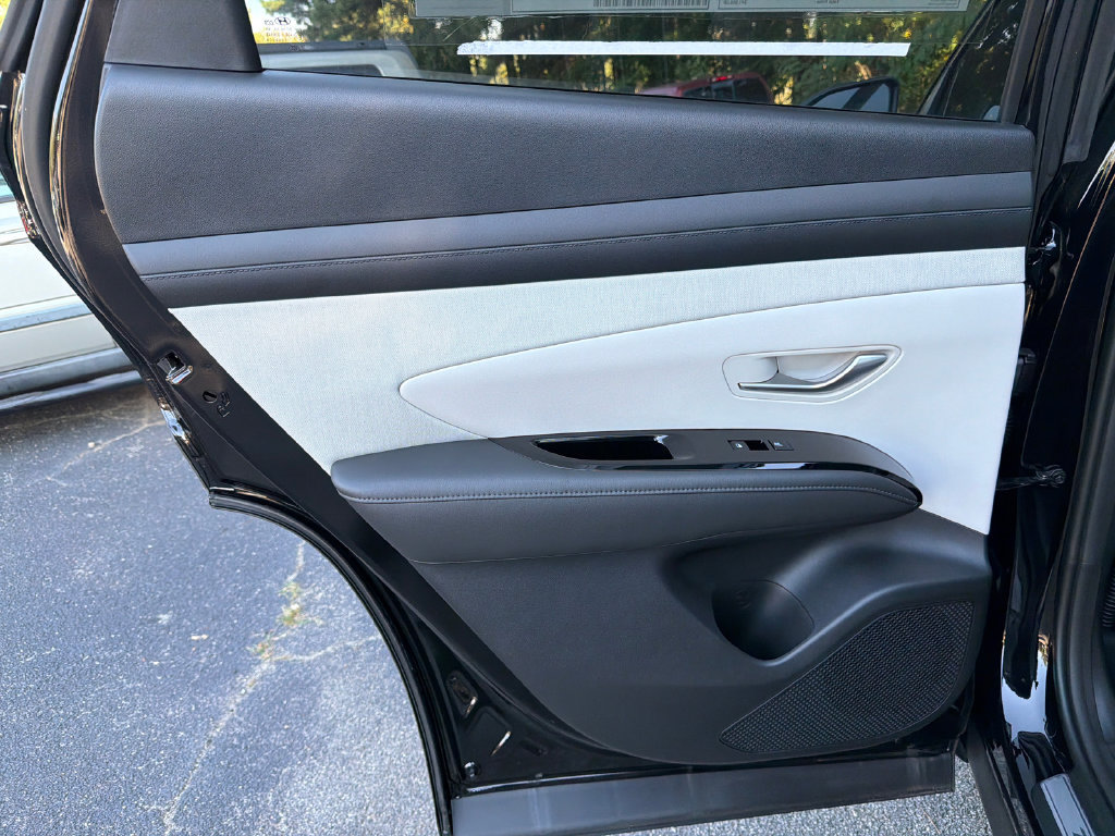New 2026 Hyundai Tucson Limited FWD image 22