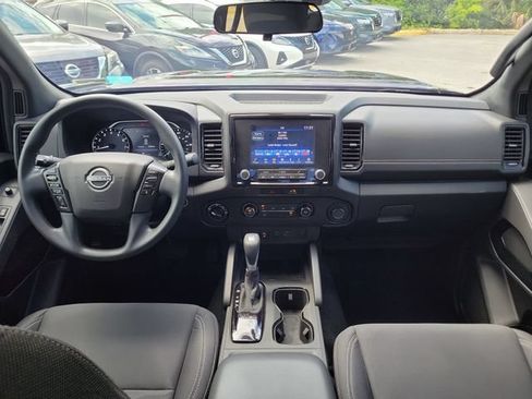 Certified 2023 Nissan Frontier SV w/ Midnight Edition Package AWD/4WD image 13