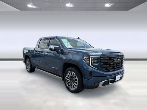 Certified 2025 GMC Sierra 1500 Denali Ultimate AWD/4WD image 6