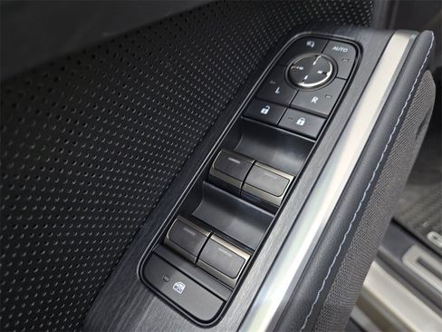 Used 2024 Lexus GX 550 image 34