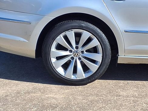 Used 2012 Volkswagen CC Sport image 30