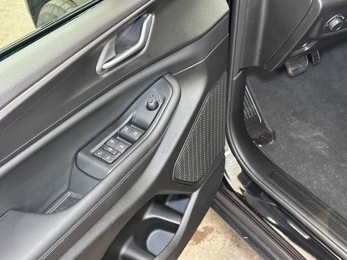 New 2025 Jeep Grand Cherokee Laredo image 18