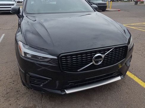 Used 2021 Volvo XC60 T8 R-Design w/ Advanced Package AWD/4WD image 4