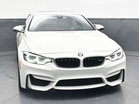 Used 2018 BMW M4 Coupe RWD image 9