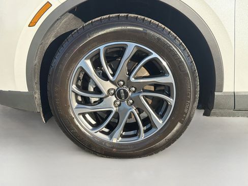 Used 2020 Lincoln Corsair FWD w/ Equipment Group 101A image 31