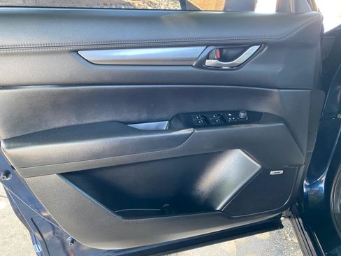 Used 2018 MAZDA CX-5 Touring w/ Preferred Equipment Package FWD image 14