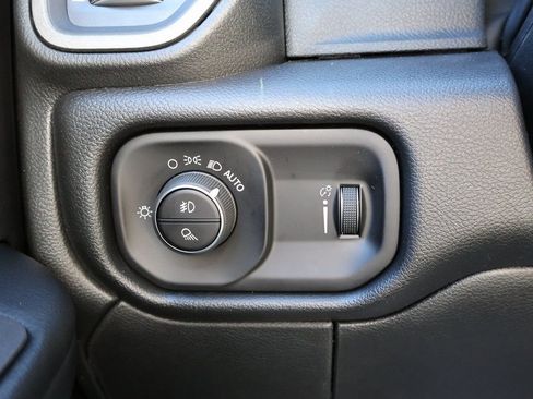 New 2026 RAM 3500 Tradesman AWD/4WD image 24