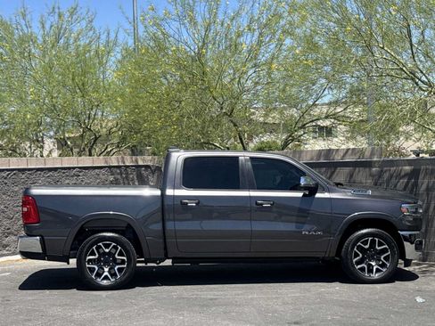 Used 2026 RAM 1500 Laramie AWD/4WD image 9