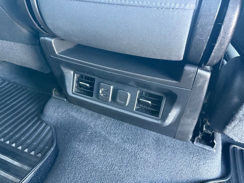 Used 2020 Chevrolet Silverado 1500 LT w/ Texas Edition image 17