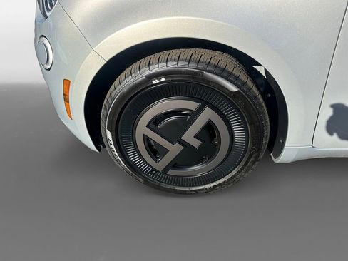 New 2025 FIAT 500 e image 15