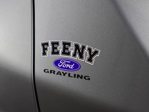 Used 2023 Chevrolet Equinox LT image 53