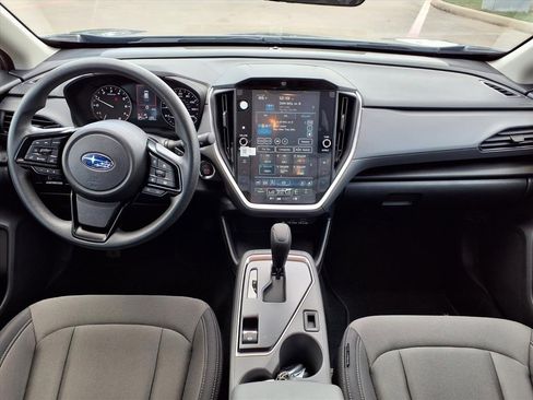 Used 2025 Subaru Crosstrek 2.0i Premium image 4