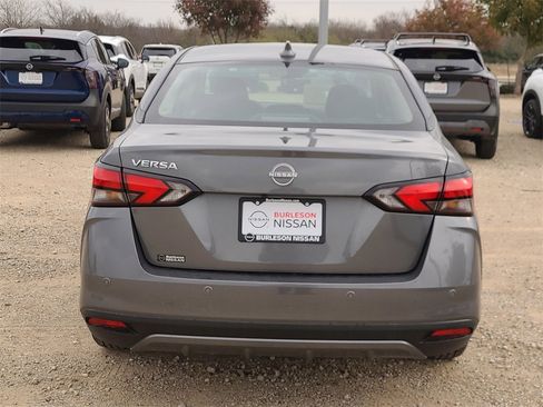 New 2025 Nissan Versa SV image 3