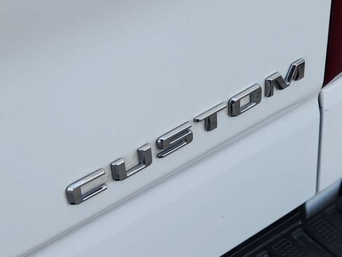 Used 2024 Chevrolet Silverado 1500 Custom RWD image 10
