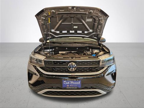 Used 2023 Volkswagen Taos S AWD/4WD image 4