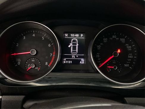 Used 2017 Volkswagen Jetta SEL FWD image 22