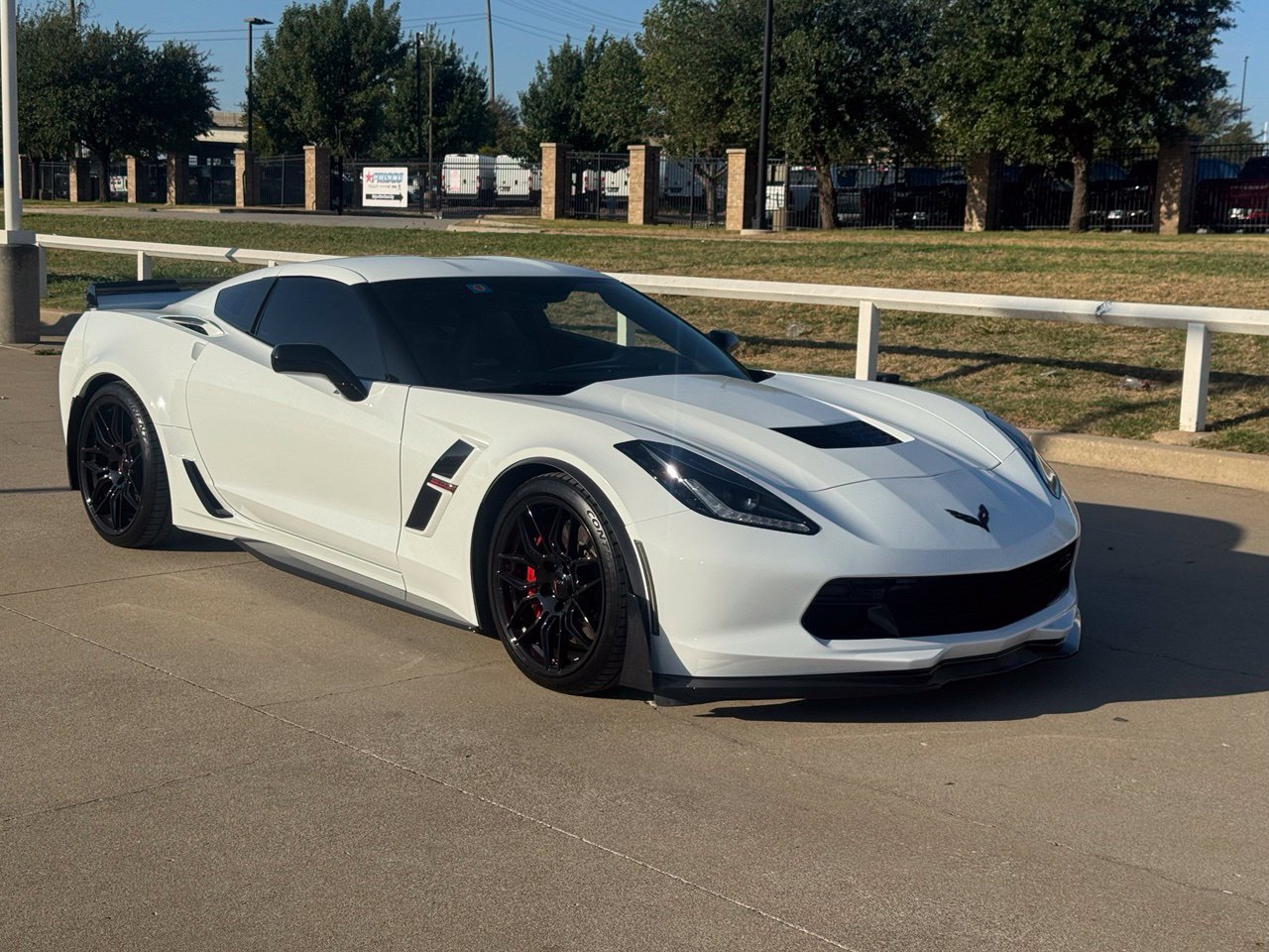 Used 2017 Chevrolet Corvette Grand Sport RWD image 1