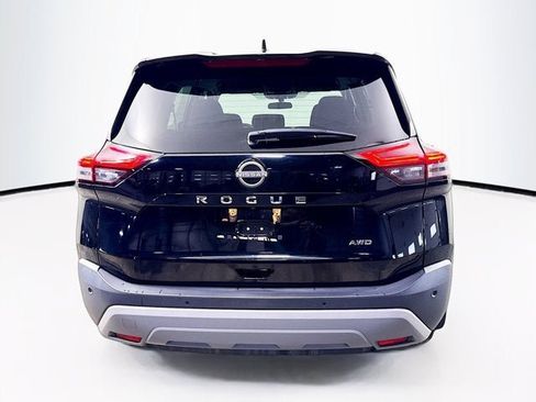 Certified 2023 Nissan Rogue S image 6